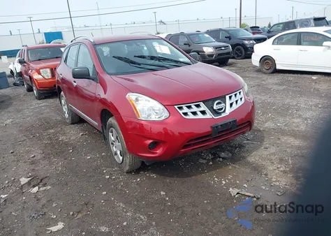 2015 Nissan Rogue Select S z USA, uszkodzony, nr VIN JN8AS5MV8FW261047